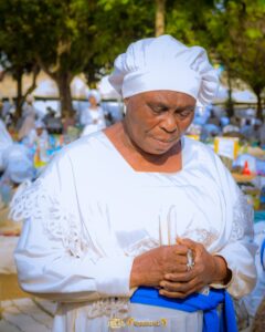 Is It Right For A Woman To Establish A Parish ?